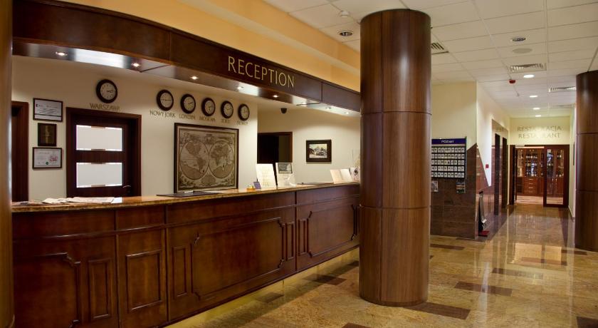 Grand Royal Hotel photo