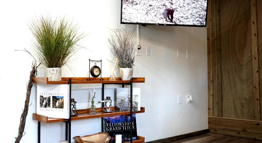 The Aspen Condos photo