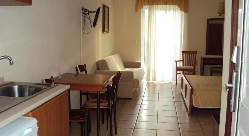 Image of Double Studio 1
