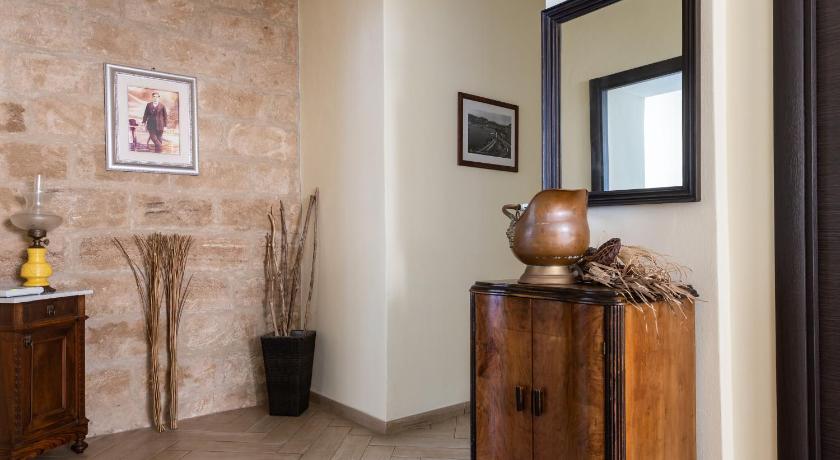 Image of Triple Room with Private Bathroom 15