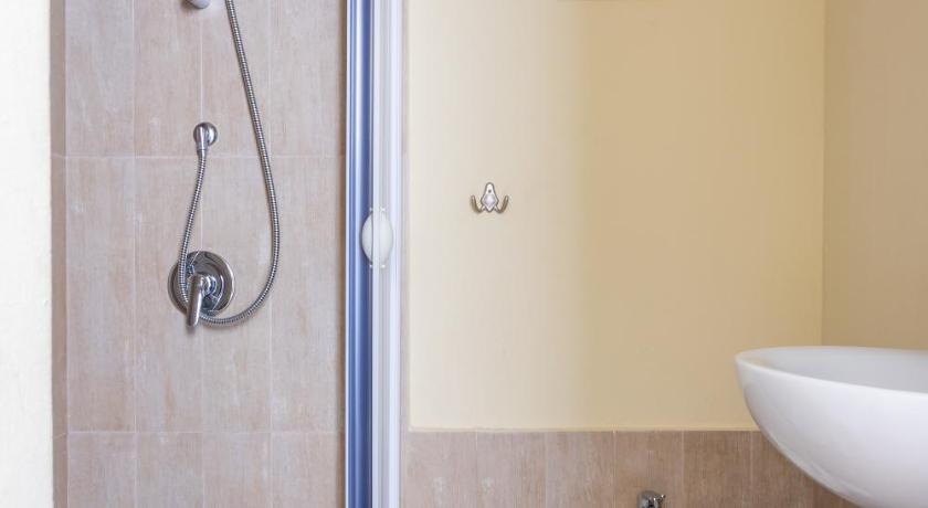 Image of Double Room with Private Bathroom 13