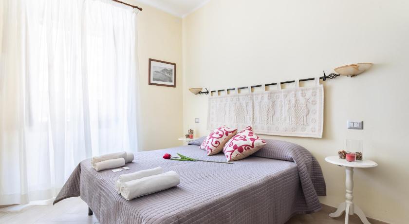 Image of Double Room with Private Bathroom 10