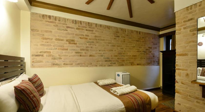 Image of Deluxe Double Room 8