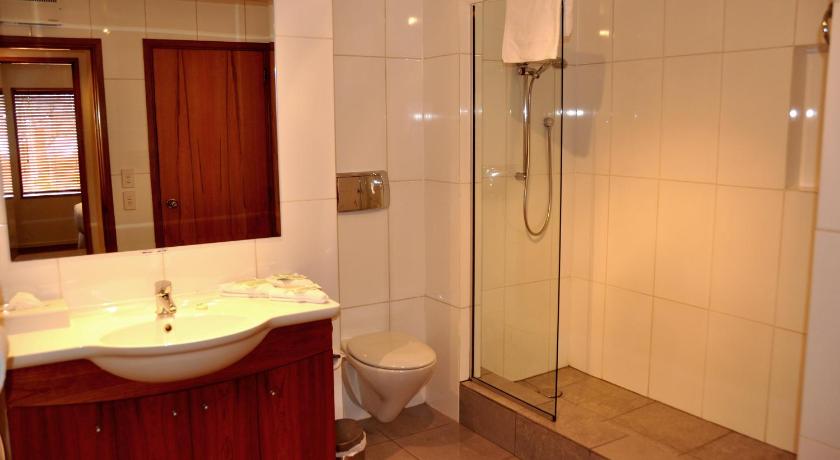 Image of 3 Bedroom Executive Apartment 2