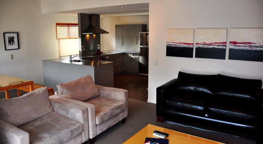 Image of 2 Bedroom Executive Apartment 6