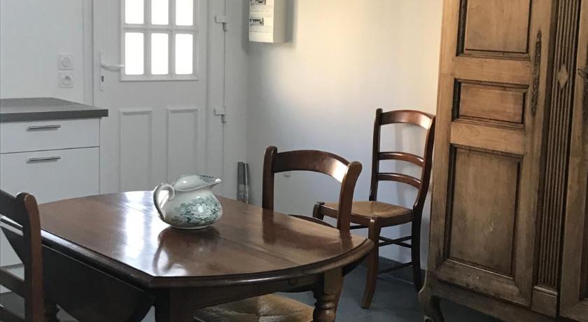 Appartement récent, proche centre ancien