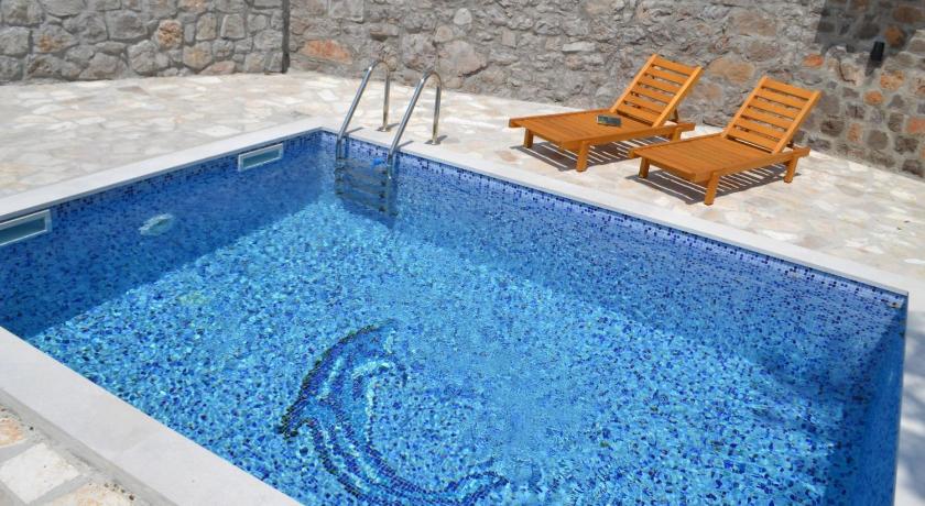 Chateau du Soleil Villas photo