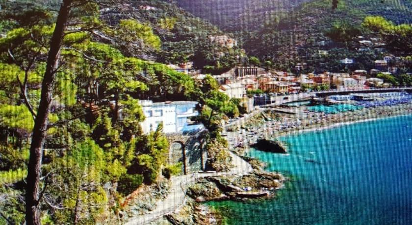 Albergo Lungomare photo