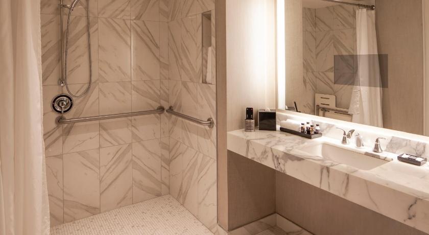 Image of City Suite 6