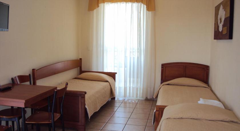 Image of One-Bedroom Apartment 10