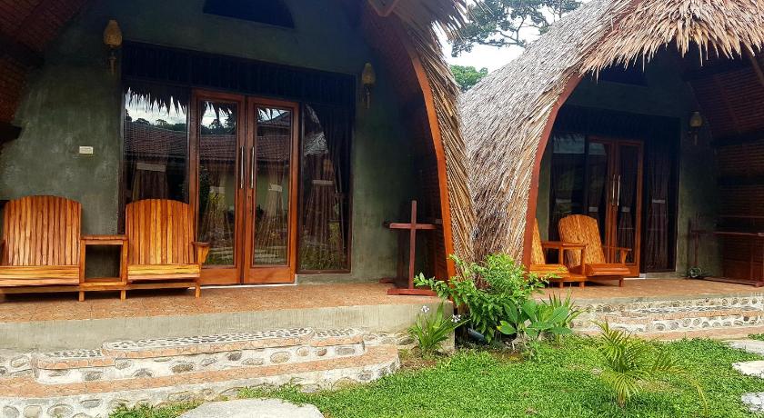 Green Travelodge Bukit Lawang photo