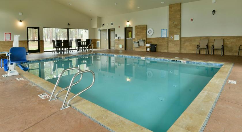 GrandStay Hotel & Suites photo