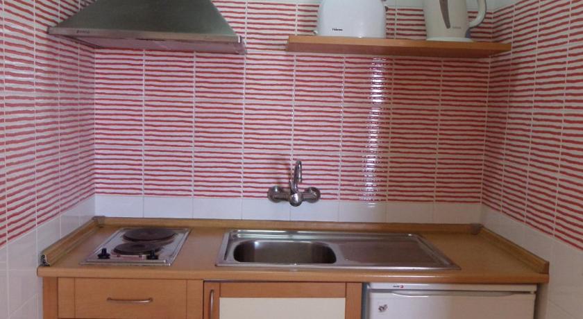 Image of One-Bedroom Apartment with Pool or Sea View  (2 Adults) 7