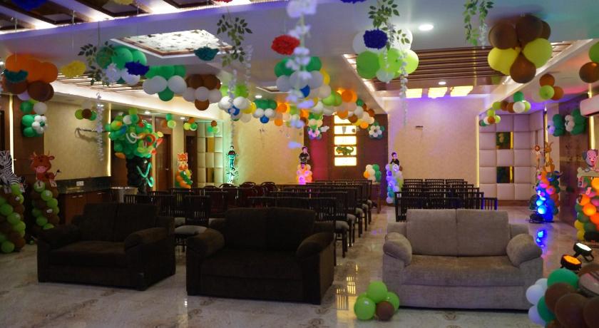 Hotel Shivoy Grand - image 13