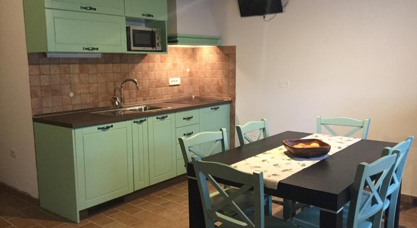 Apartmaji Kumar photo