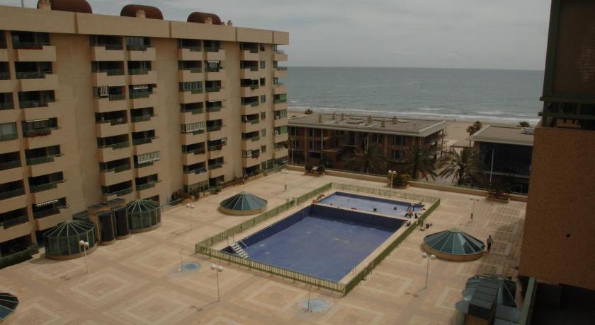 Accommodation Beach Apartments — Hotel in València