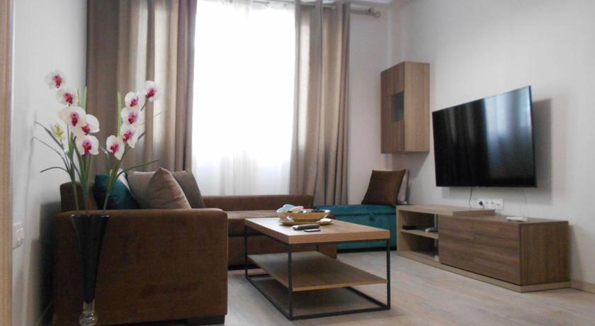 MiCasa SuCasa / Heart of Athens / Brand-New superlux — Hotel in Athens