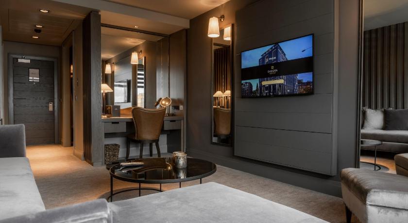 Image of Deluxe Suite 0