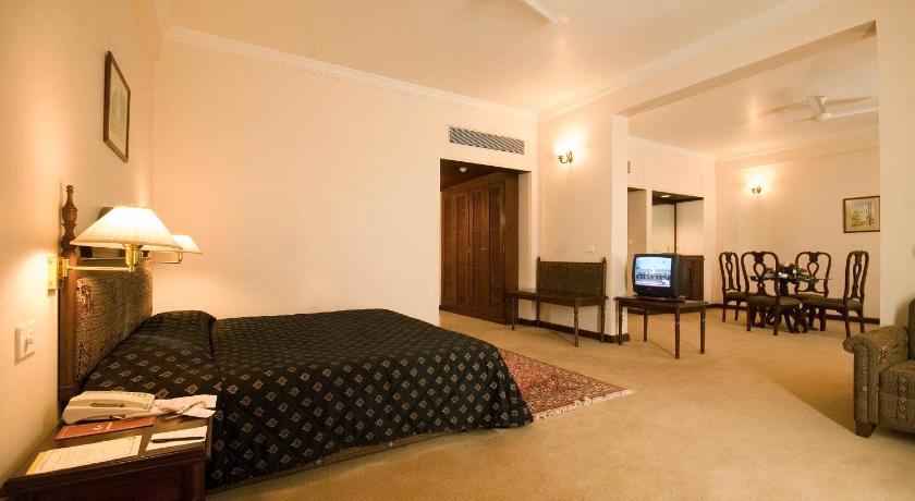 Hotel Express Residency - Jamnagar