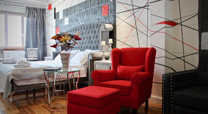 Image of Luxury Suite 8