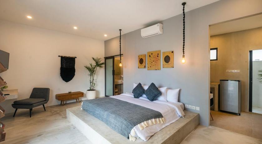 Canggu Dream Studios & Villas