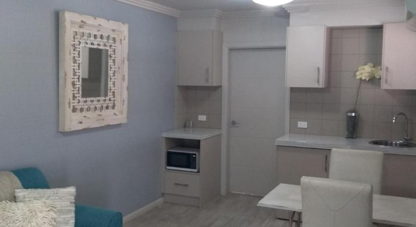 Kindred Studio Apartments photo