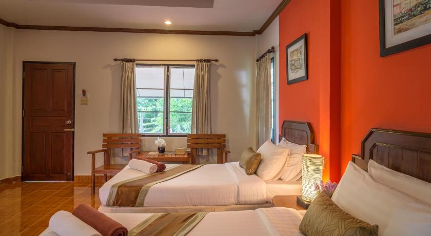 Image of Superior Bungalow 11