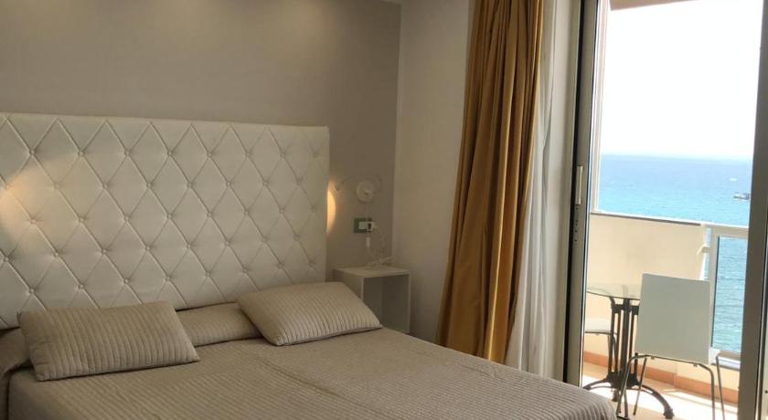 Tysandros Hotel Apartments