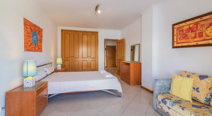 Image of One-Bedroom Apartment 10