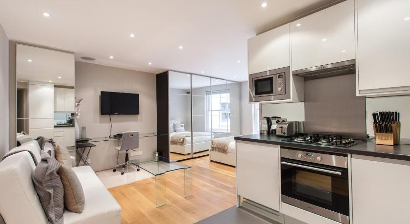 รูปของFlat 7 - Large Studio Apartment With Sky Light 1