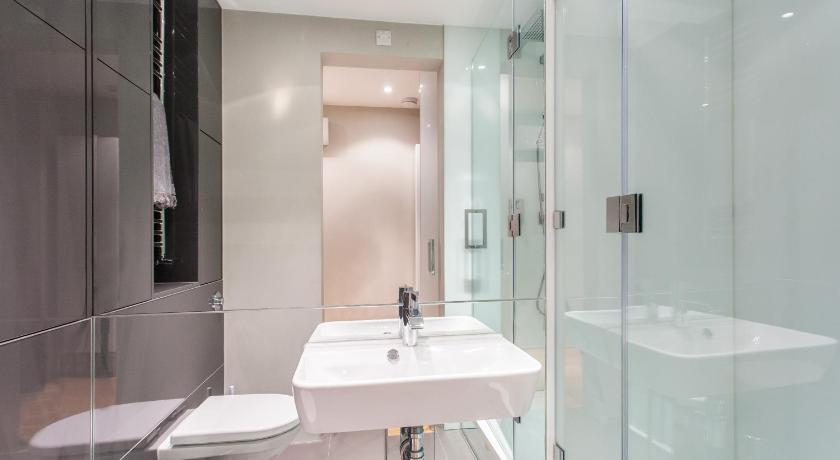 รูปของFlat 7 - Large Studio Apartment With Sky Light 9