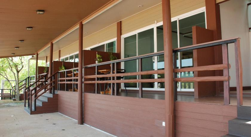 Image of Riverside Twin Room 12