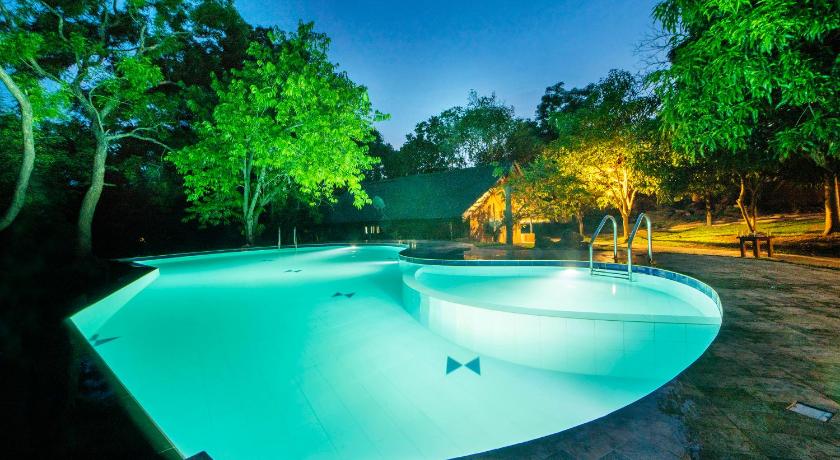 Muwan Palassa Resort photo