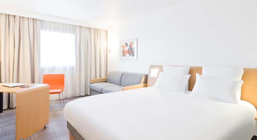 Image of Classic room with double bed and sofa-bed 4