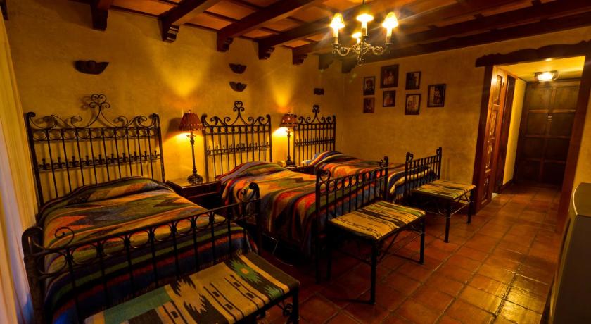 Image of Triple Room 4
