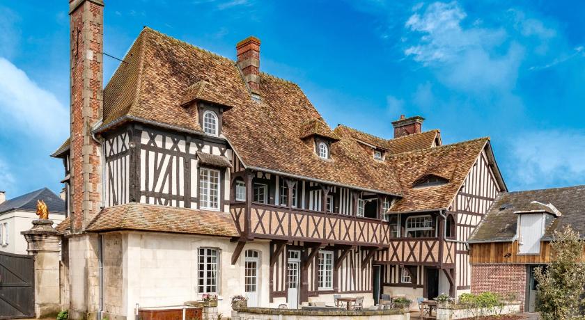 Le manoir des chevaux dores