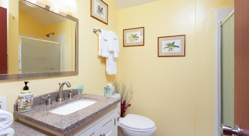 East Condo #222 photo