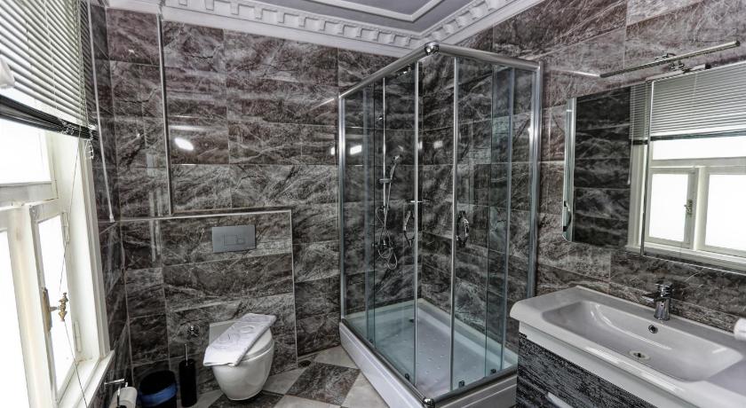 Romantic Mansion photo