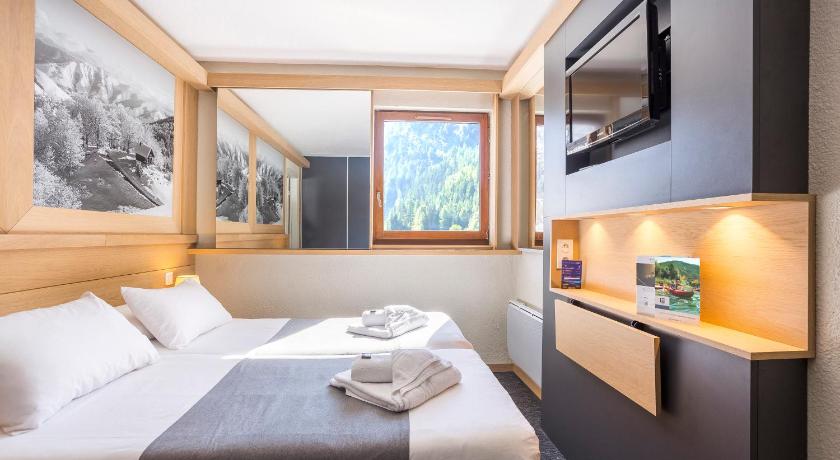Image of Quadruple Room 3