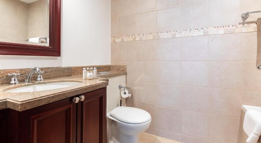Maison Privee - Luxury Living Next to Dubai Mall & Burj Khalifa photo