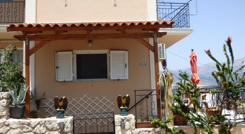 Anna Apartments photo