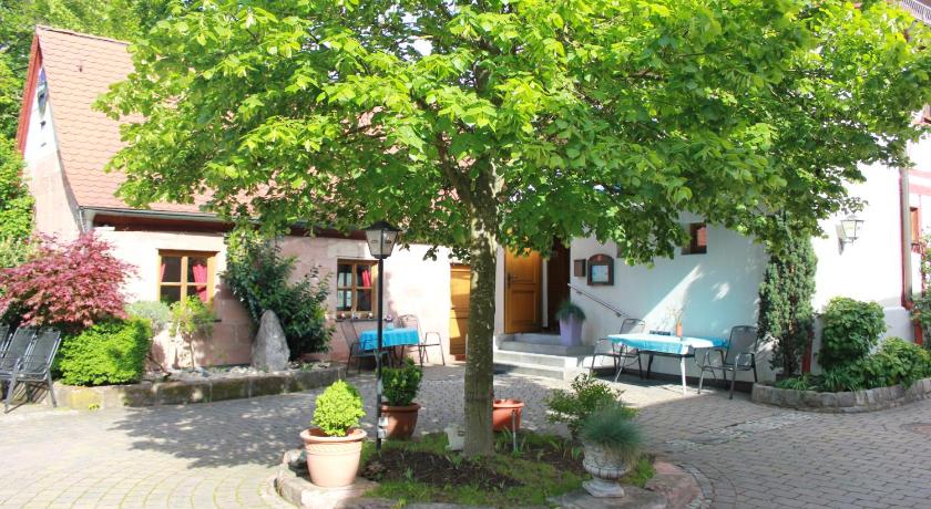 Hotel Zur Friedenslinde photo