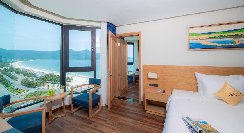 Image of 1 King 2 Twin Family Suite 9