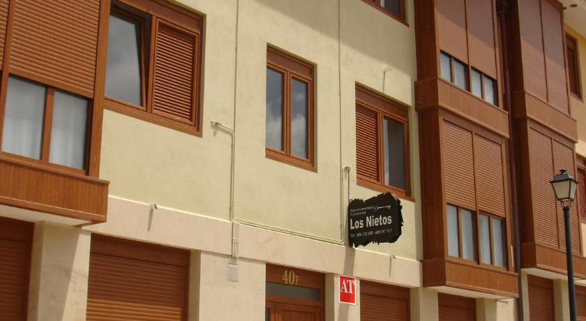 Los Nietos — Hotel in Briones