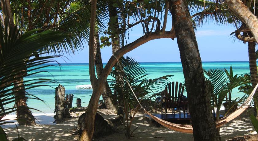 Aa Little Corn Island Beach And Bungalow Best Prices For Aa Little Corn Island Beach And