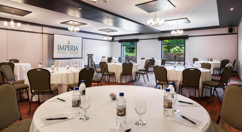 Imperia Hotel & Suites Saint-Eustache