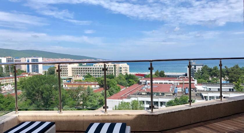 Apartments in Peter House — Hotel in Nessebar
