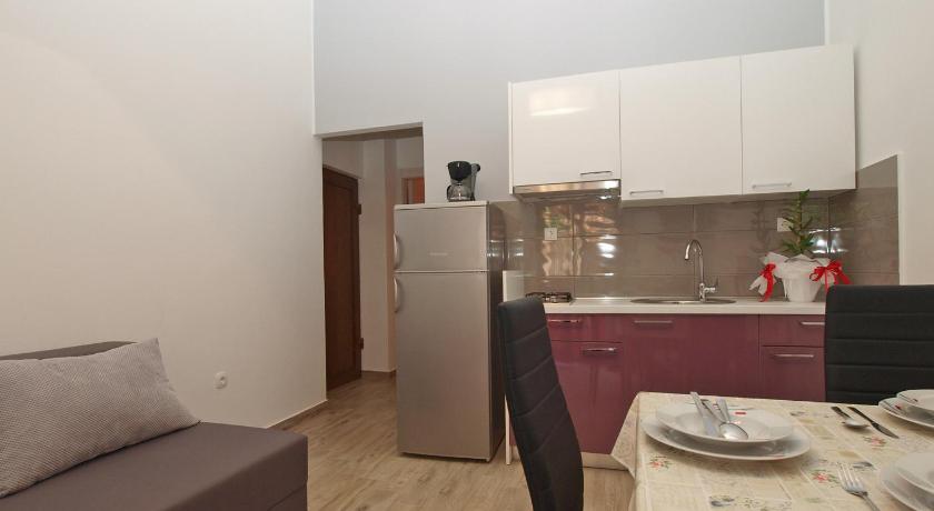 Apartment 898 - image 19