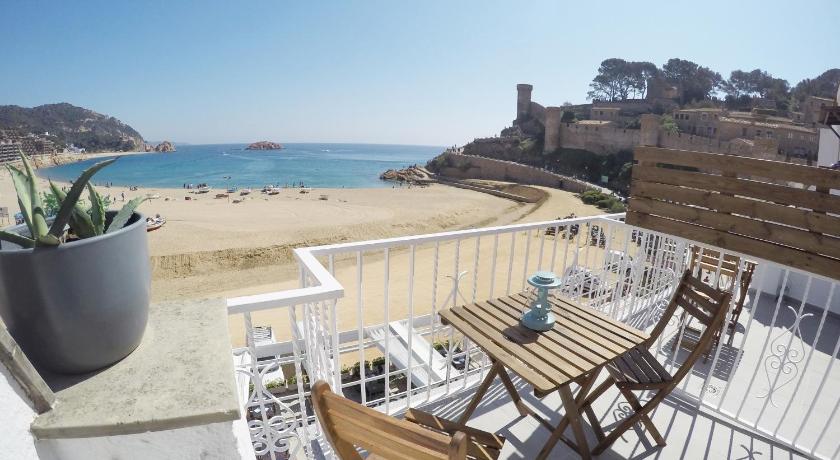 Hostal del Mar — Hotel in Tossa de Mar
