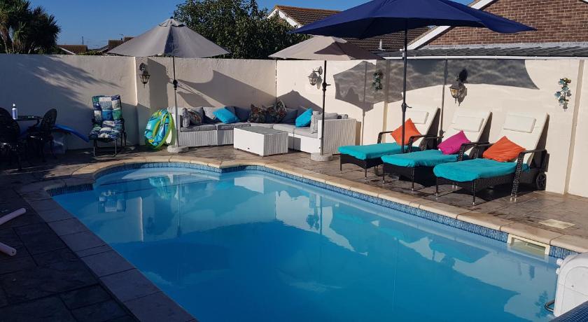 Harbour Lights, 30 Manor Lane — Hotel in Selsey